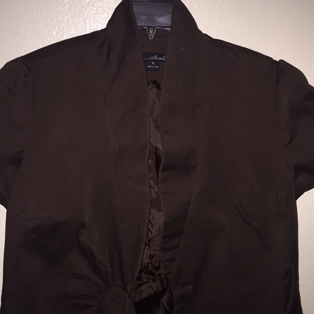 Short sleeve too